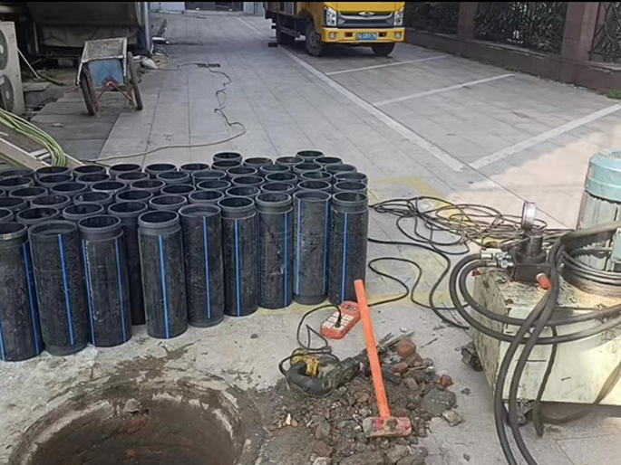 涞水PE置换管厂家 DN315置换管 非开挖管短管置换